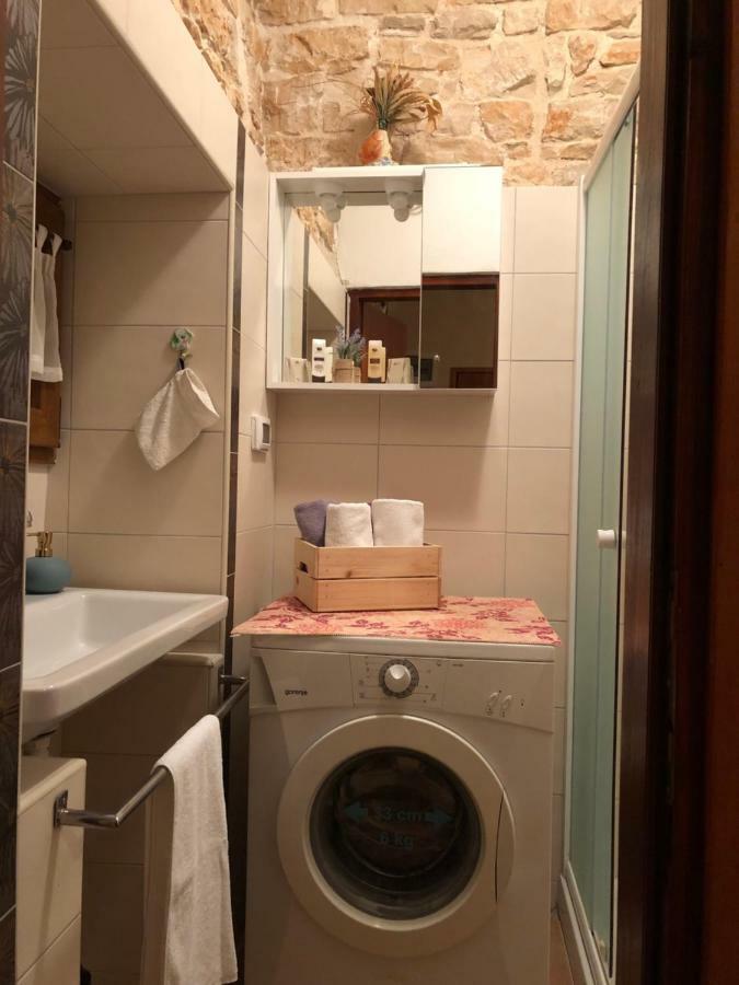 Teta Jana Apartman Smoljanci Kültér fotó